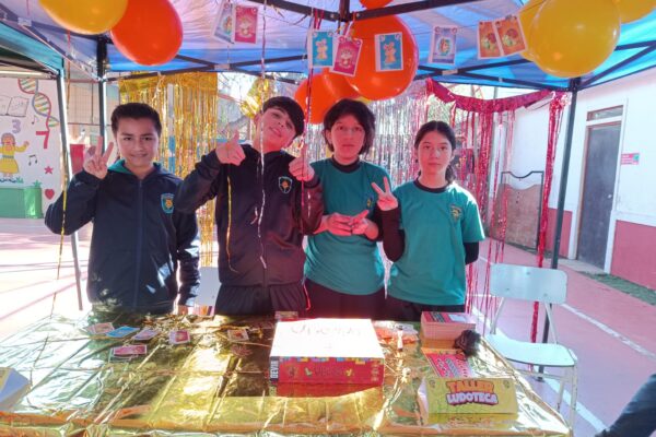 6to exponiendo en el dia del juego